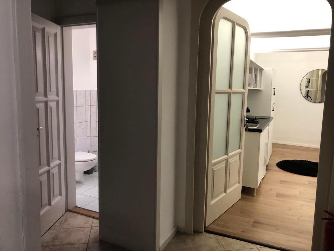 Villa Oliver Budapest Luaran gambar